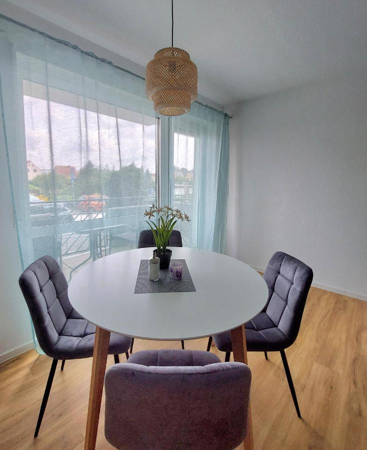 Moderne Wohnung Mit Vollausstattung In Ruhiger Lage, W-Lan Grossrohrsdorf Zewnętrze zdjęcie